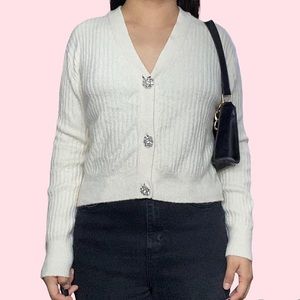 H&M beige cropped cardigan